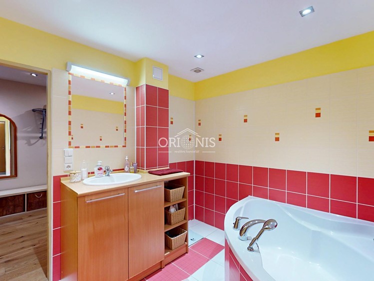 Будинок на продаж, 156 м² (22 з 39)