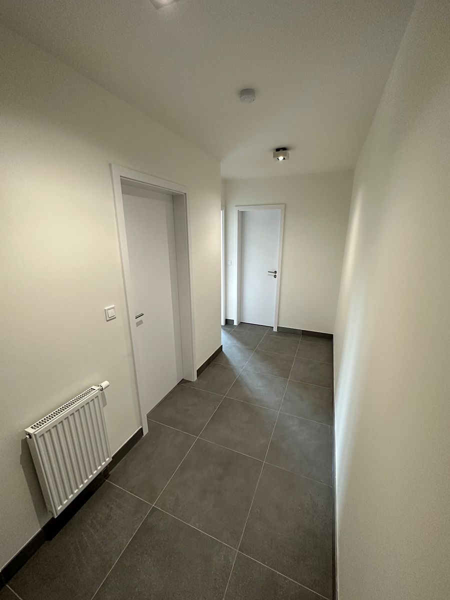 Pronájem bytu 2+kk 56 m² – fotografie 3