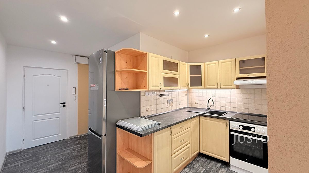 Pronájem bytu 1+1 34 m² – fotografie 5