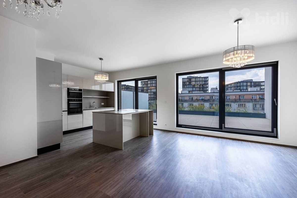 Pronájem bytu 4+kk 120 m²