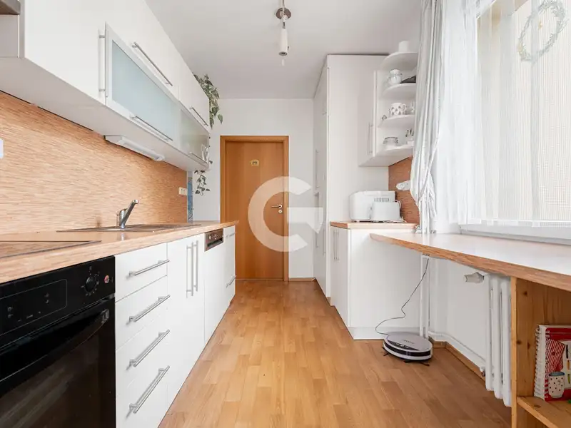 Prodej bytu 3+1 79 m², Zlín – náhled fotky 2