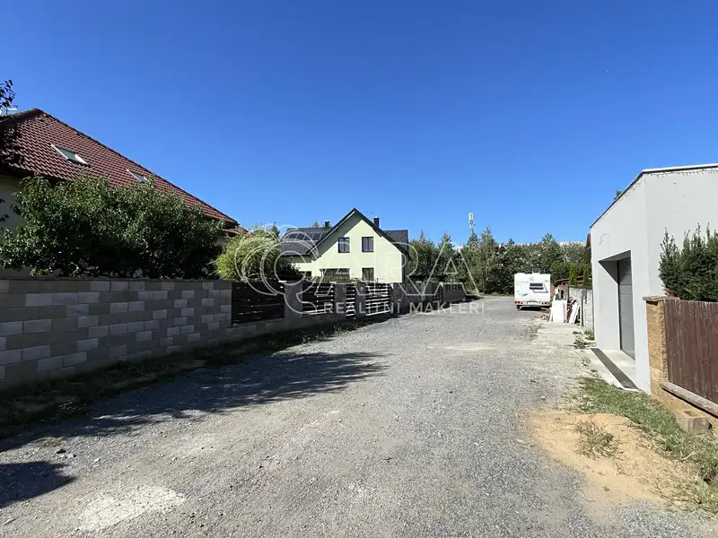 Prodej stavebního pozemku 812 m², Hradešín – náhled fotky 3
