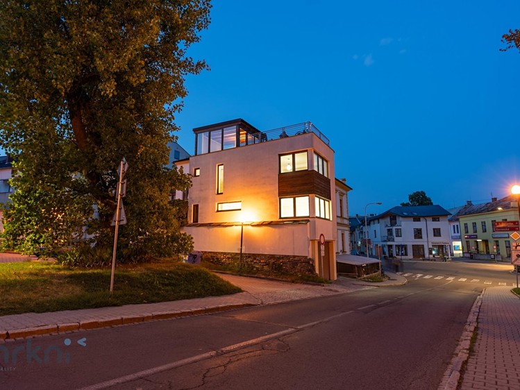Prodej bytu atypical, 280 m² (38 z 46)
