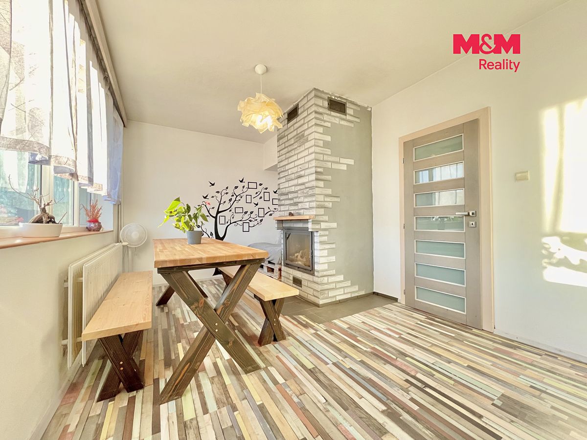 Prodej rodinného domu 124 m², pozemek 696 m² – fotografie 4