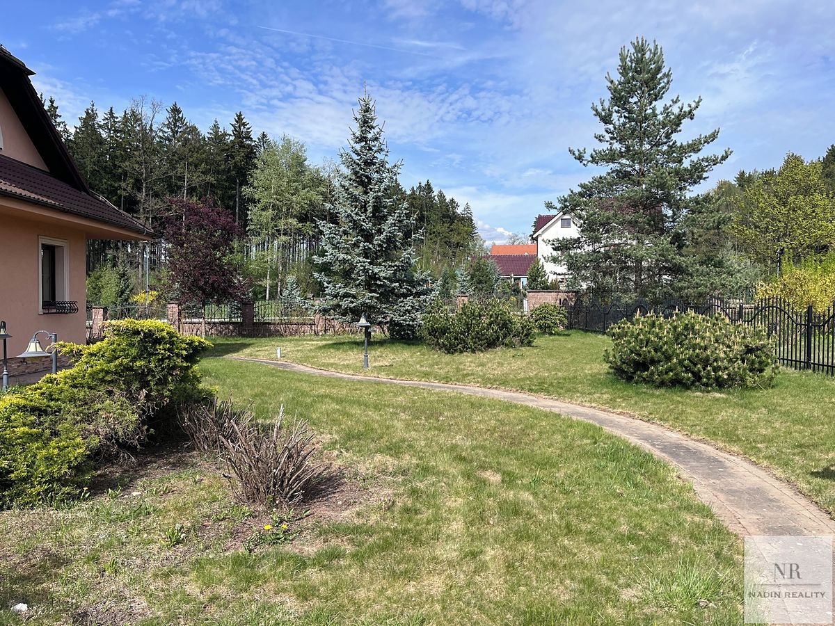 Prodej vily 350 m², pozemek 1148 m² – fotografie 5