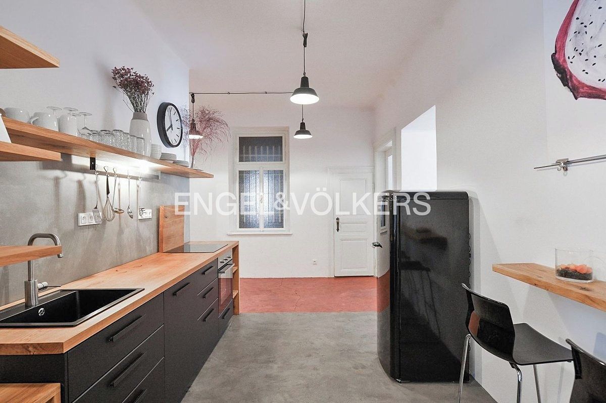 Pronájem bytu 3+1 97 m² – fotografie 4