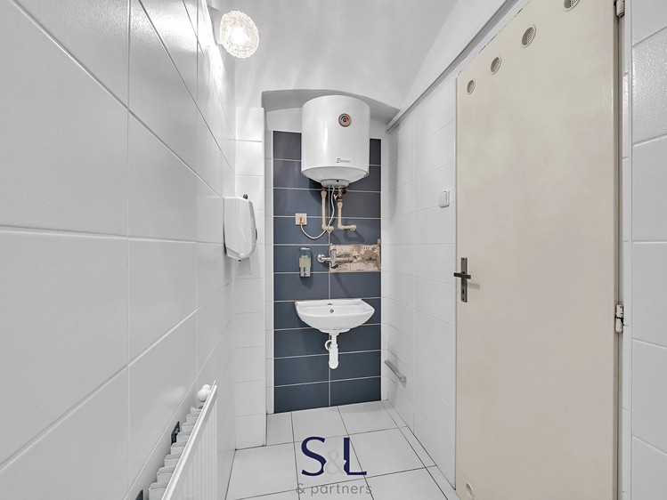 Комерційне приміщення в оренду, 332 м² (5 з 33)