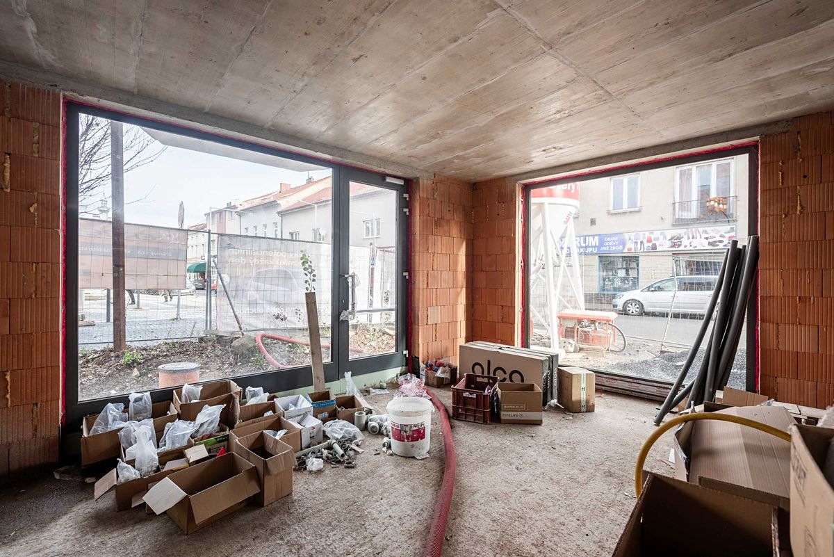 Pronájem obchodního prostoru 143 m² – fotografie 3