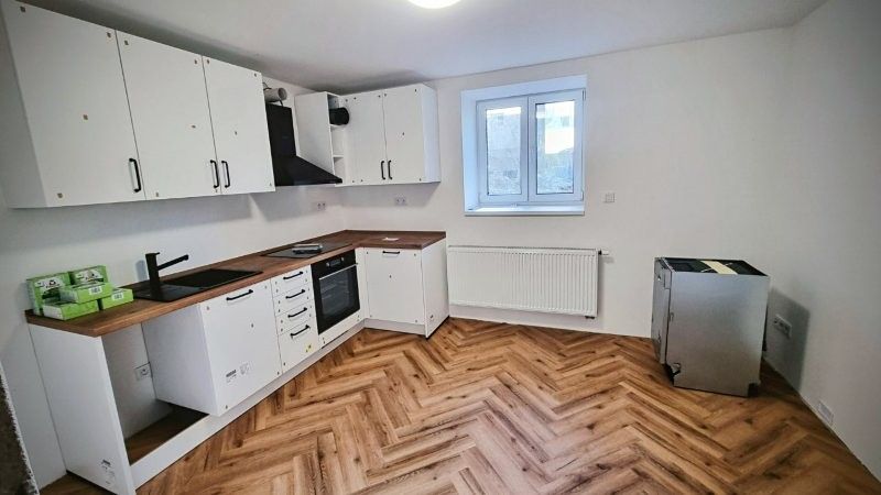 Pronájem bytu 1+1 40 m²