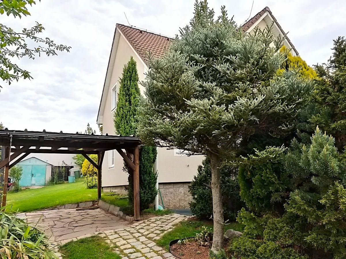 Prodej rodinného domu 115 m², pozemek 540 m² – fotografie 2