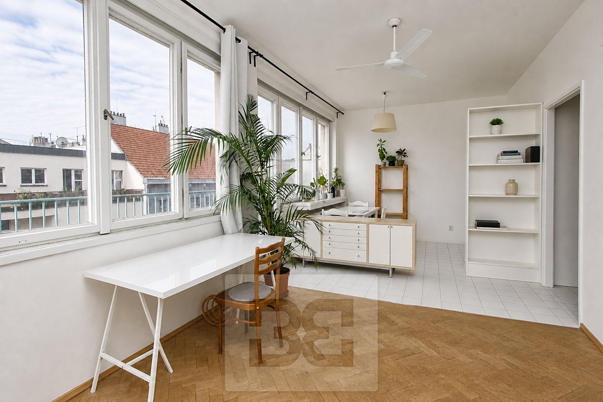 Pronájem bytu 1+kk 34 m²