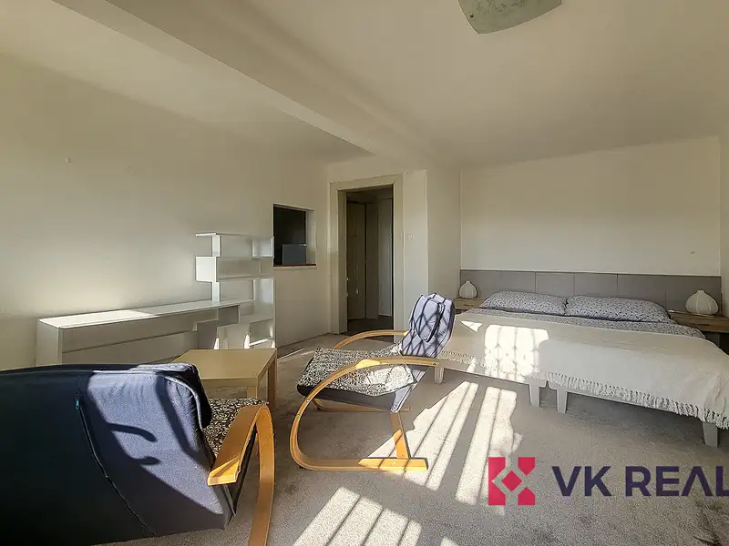 Pronájem bytu 1+1 40 m², Praha – náhled fotky 3
