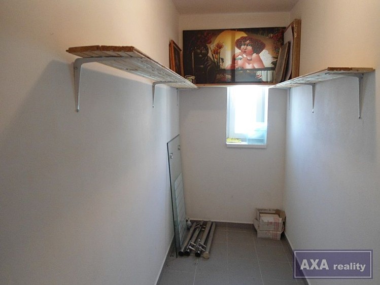 Pronájem bytu 2+kk, 62 m² (11 z 12)