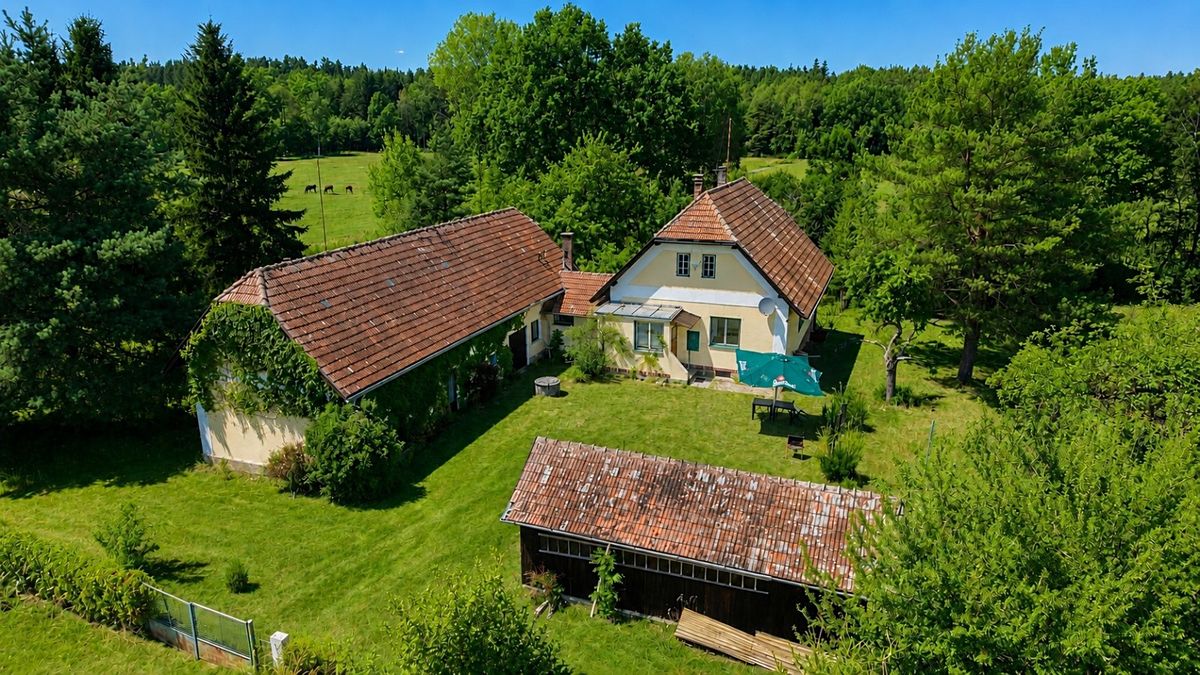 Prodej rodinného domu 75 m², pozemek 4810 m²
