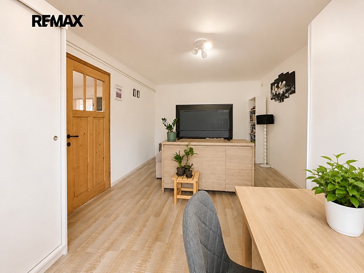 Prodej domu, 90 m² (9 z 19)