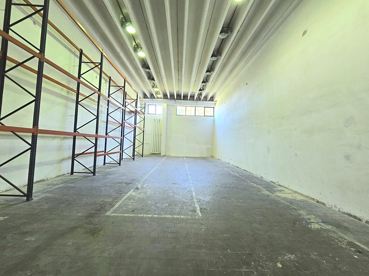 Pronájem komerčního prostoru, 158 m² (8 z 12)