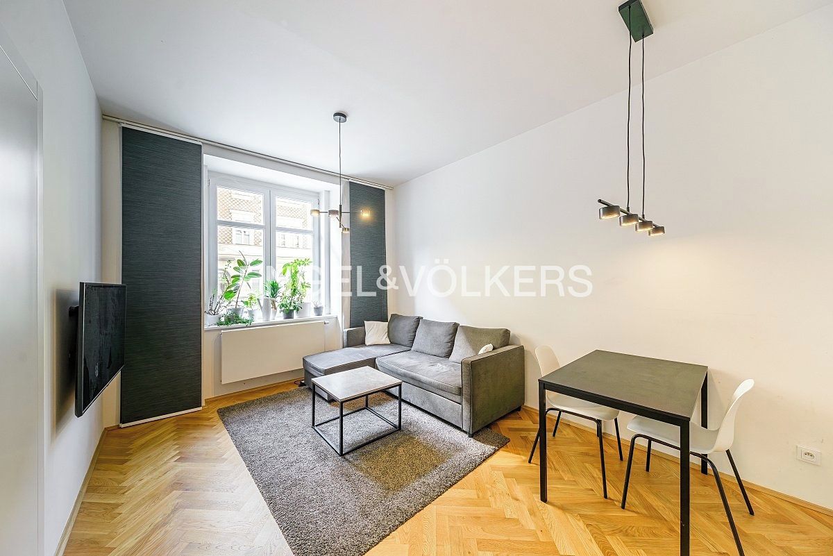Pronájem bytu 2+kk 43 m²