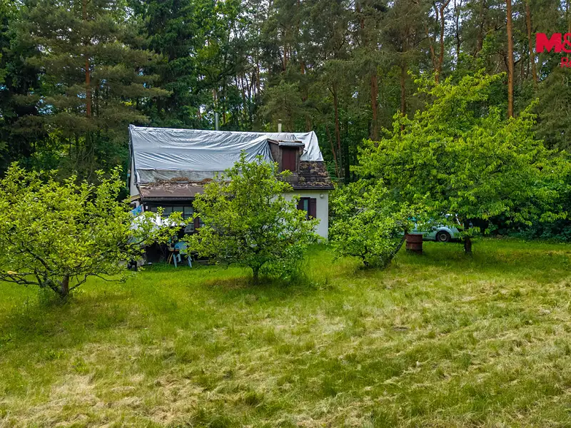Prodej stavebního pozemku 4271 m², Tišice – náhled fotky 3