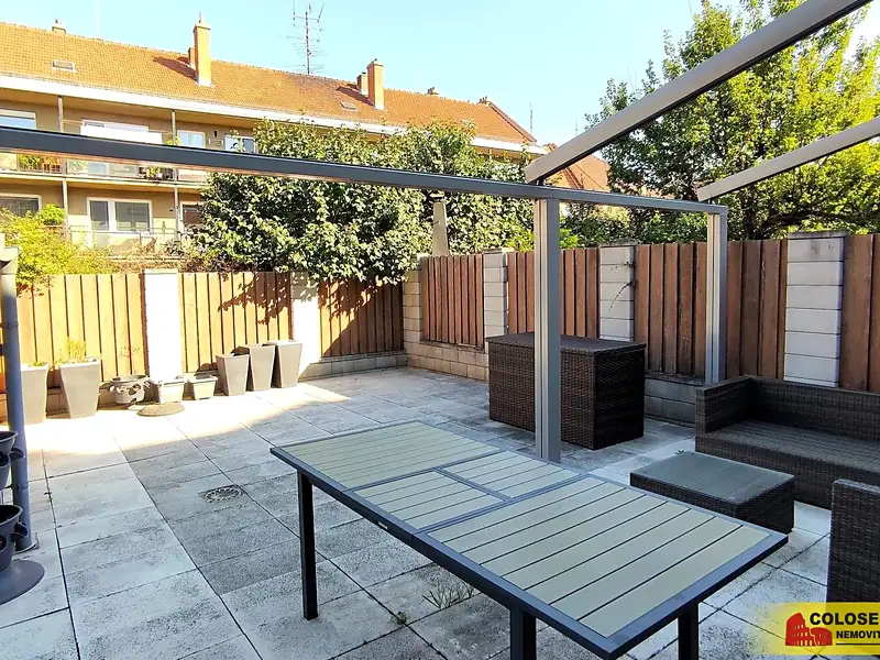 Pronájem rodinného domu 316 m², pozemek 181 m², Brno – náhled fotky 2