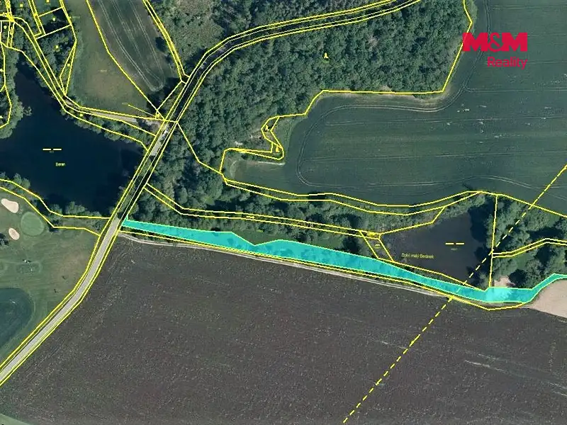 Prodej pozemku 1357 m², Kostelec – náhled fotky 3