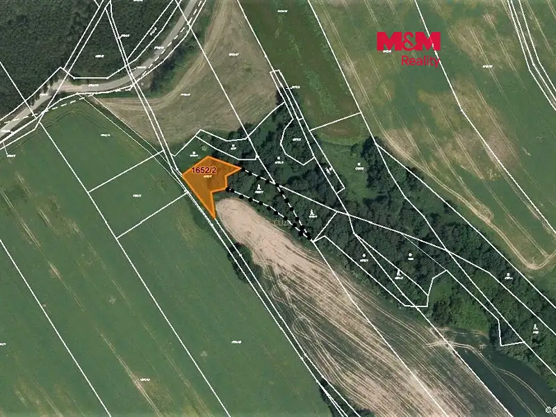 Prodej louky 2352 m², Dubnice – náhled fotky 1