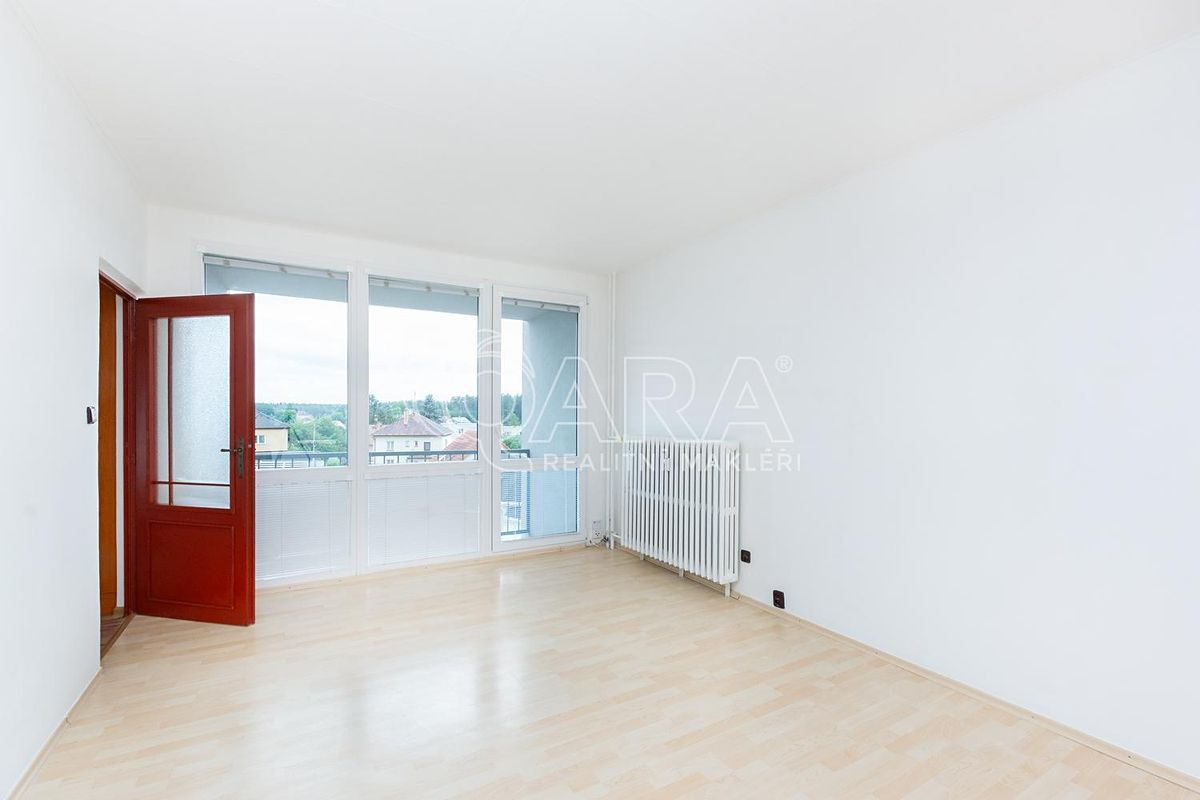 Pronájem bytu 3+1 68 m² – fotografie 2