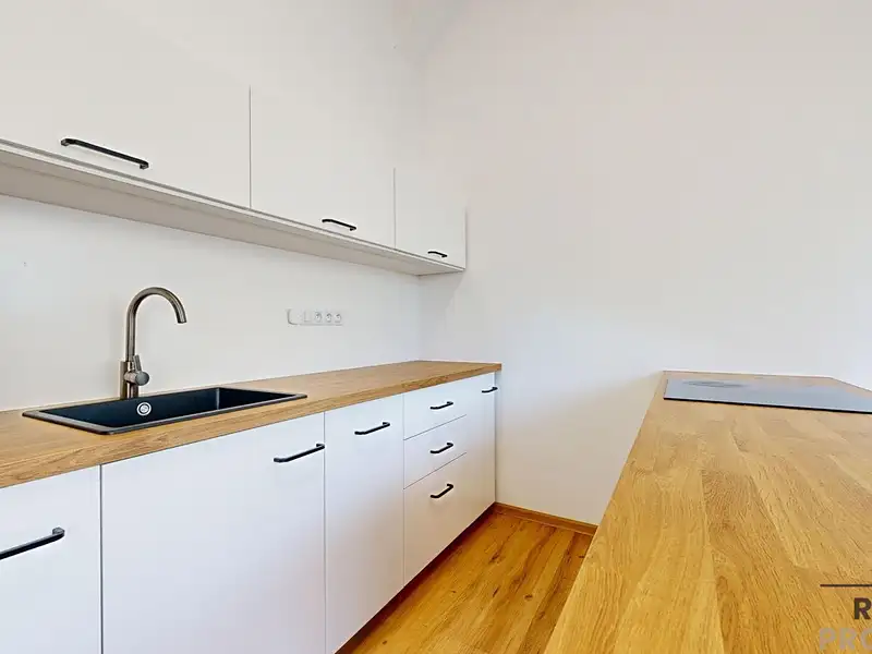 Prodej bytu 2+kk 112 m², Třebíč – náhled fotky 2