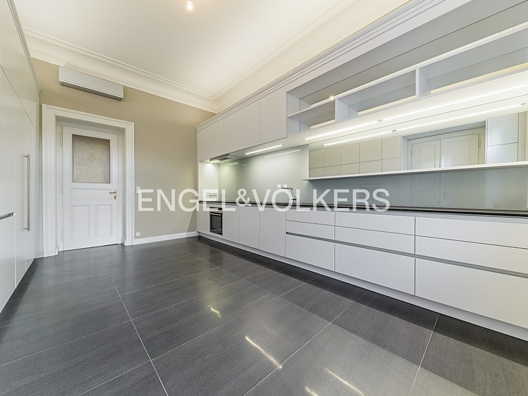 Квартира 6+ в оренду, 285 м² (7 з 20)