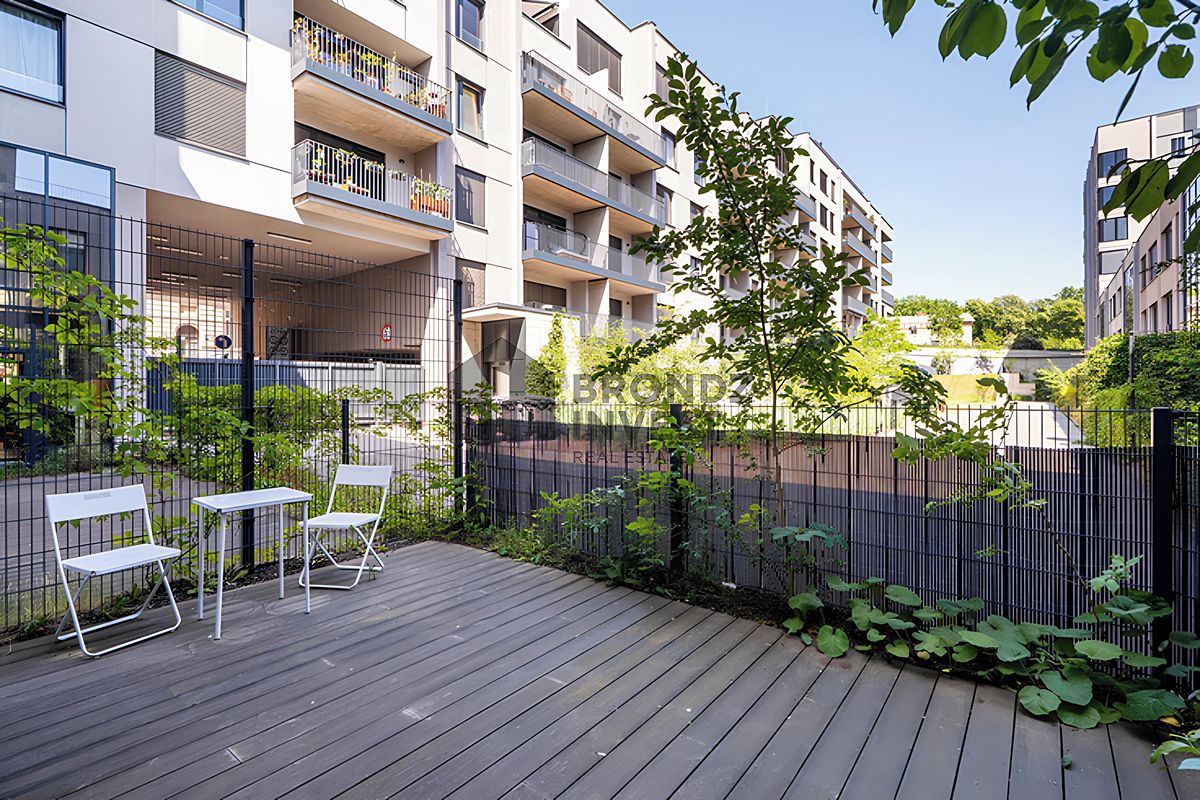 Pronájem bytu 1+kk 30 m² – fotografie 5