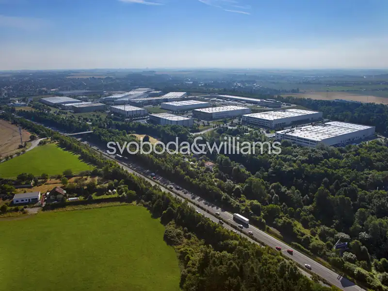 Pronájem výrobní haly, prostoru 4134 m², Rudná – náhled fotky 3