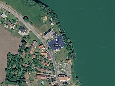 Prodej stavebního pozemku 1266 m²