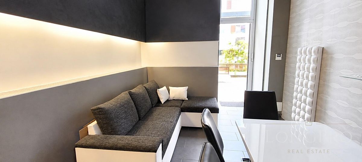 Prodej kanceláře 29 m² – fotografie 2