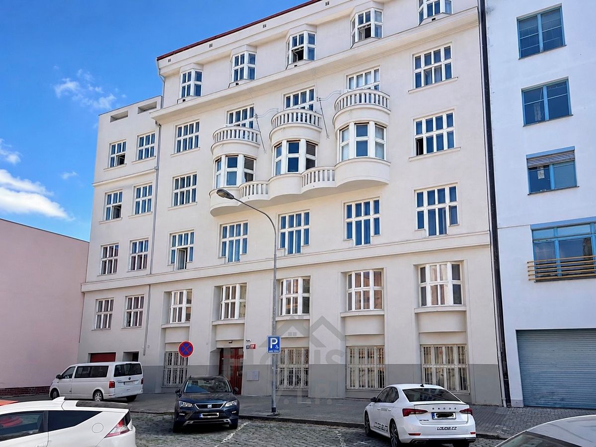 Prodej bytu 1+1 45 m²