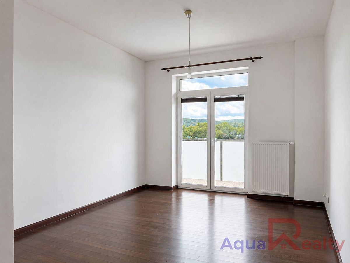 Pronájem bytu 2+kk 53 m² – fotografie 3