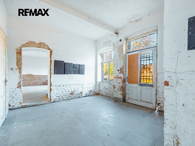 Будинок на продаж, 420 м² (12 з 43)