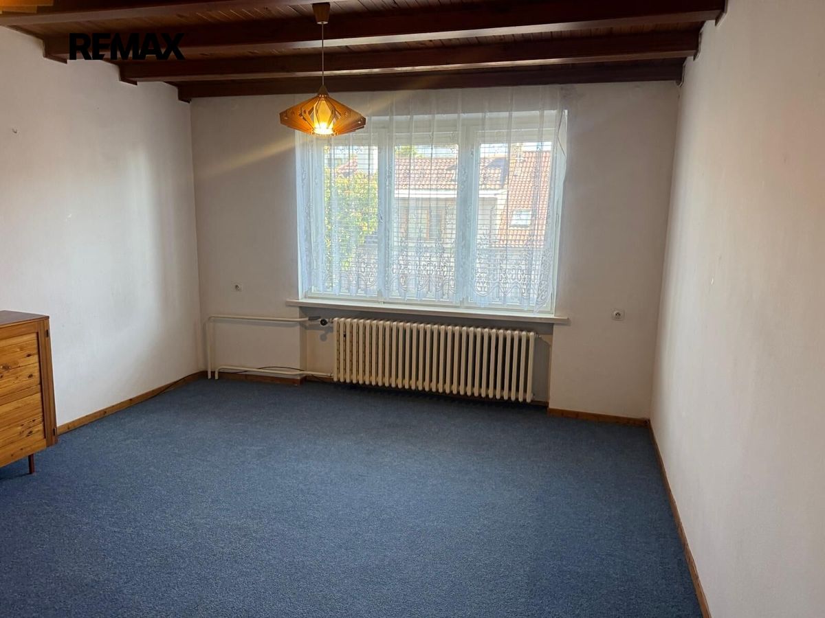 Pronájem bytu 2+1 75 m² – fotografie 4