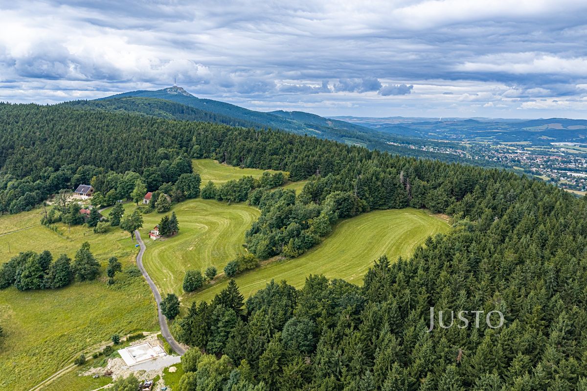 Prodej rodinného domu 247 m², pozemek 21215 m² – fotografie 4