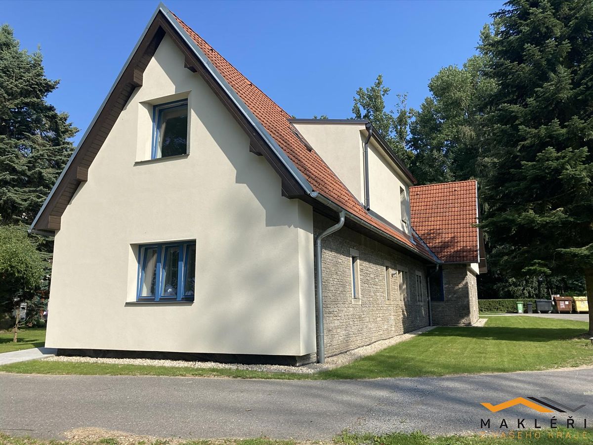 Pronájem rodinného domu 110 m², pozemek 200 m²