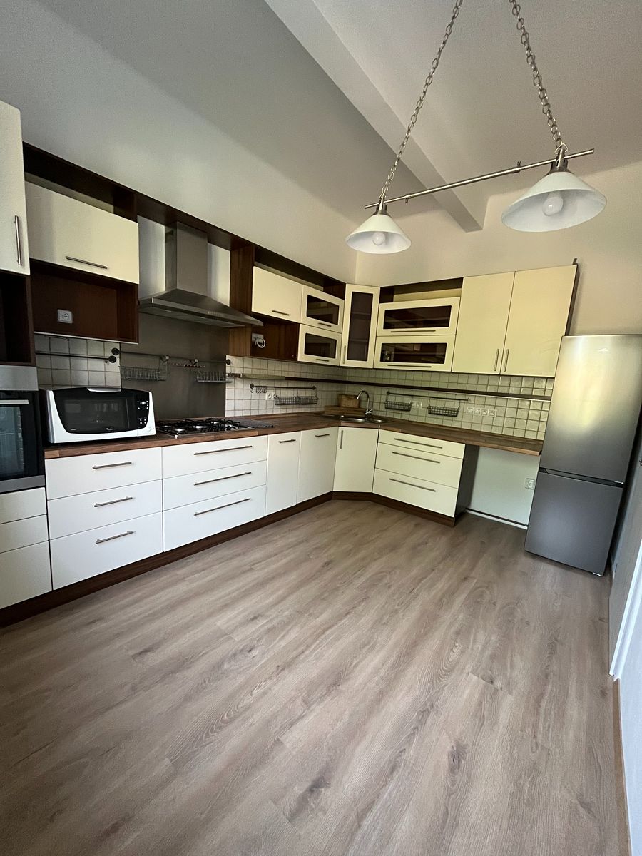 Pronájem bytu 2+1 81 m²