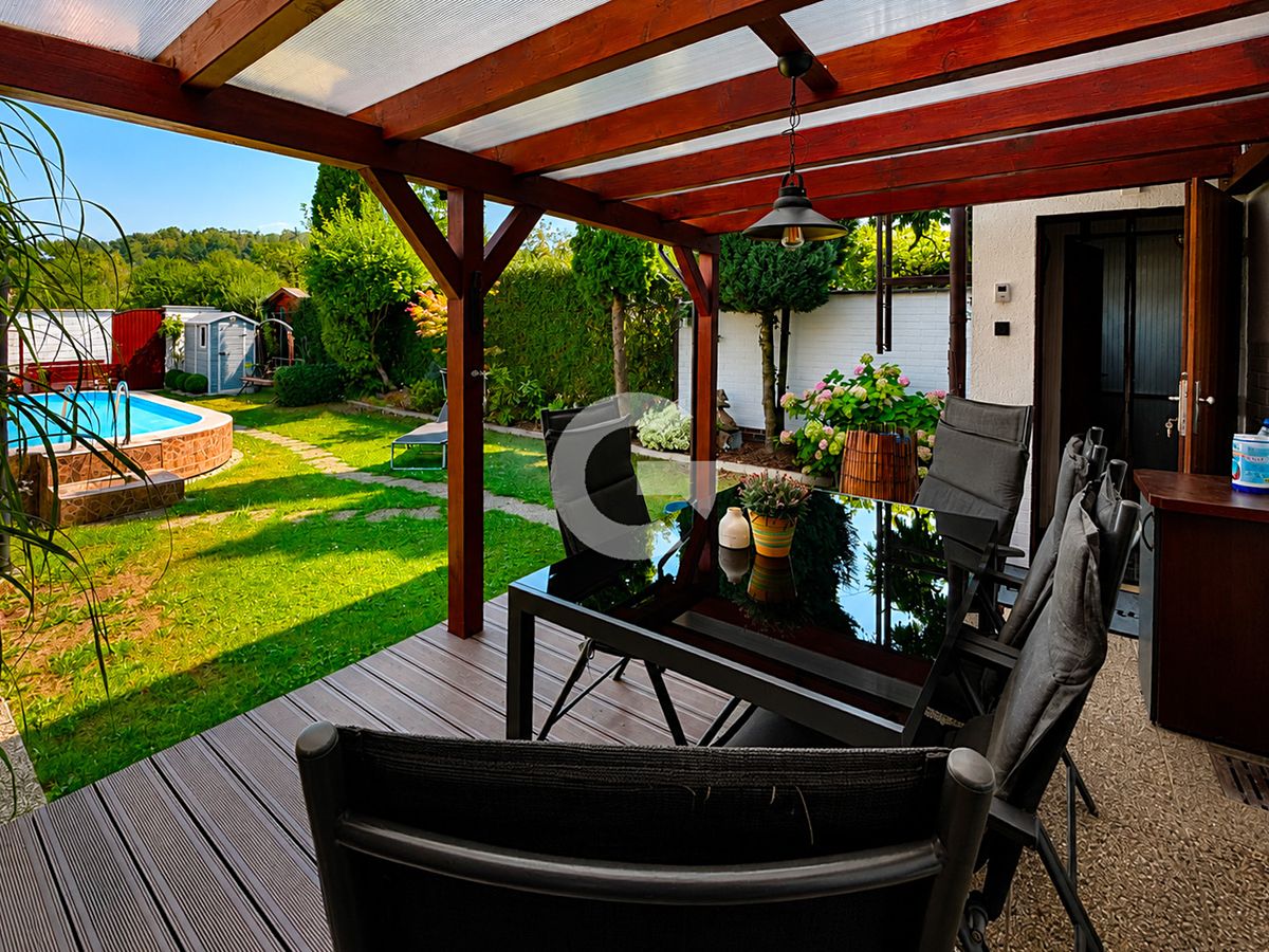 Prodej rodinného domu 160 m², pozemek 299 m² – fotografie 5
