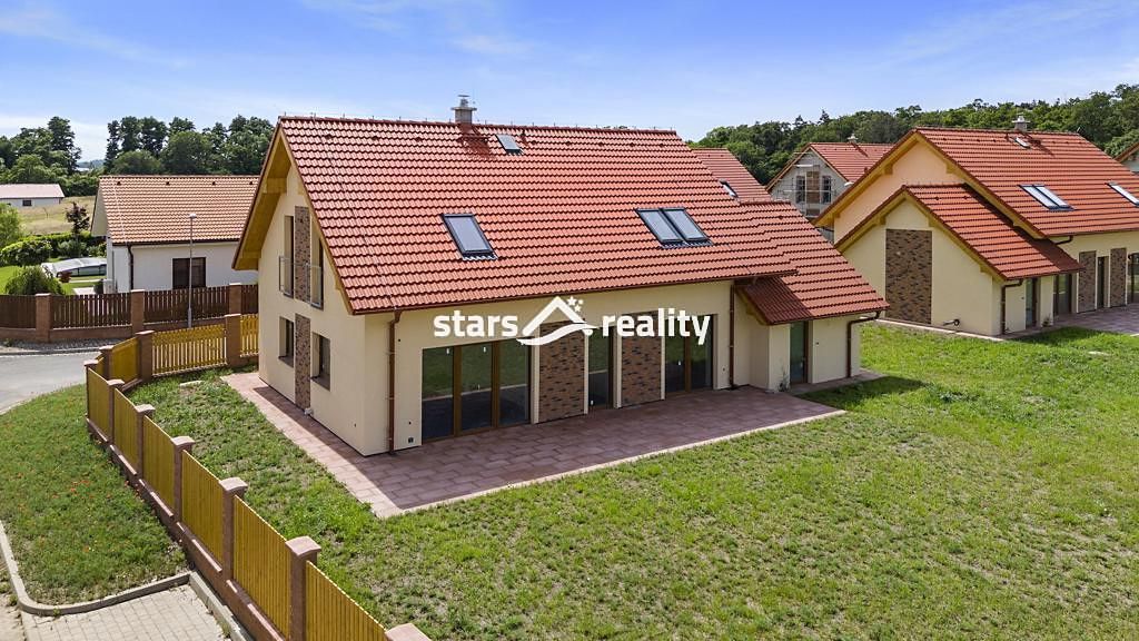 Prodej rodinného domu 179 m², pozemek 676 m²