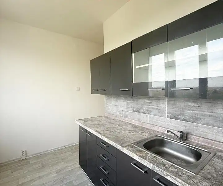 Prodej bytu 2+1 52 m², Chomutov – náhled fotky 3