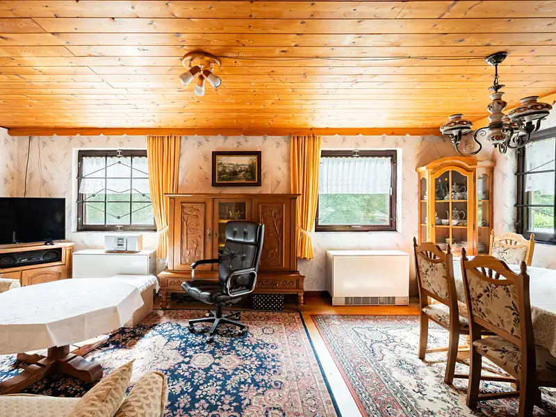 Prodej rodinného domu 186 m², pozemek 2617 m², Vlčice – náhled fotky 3