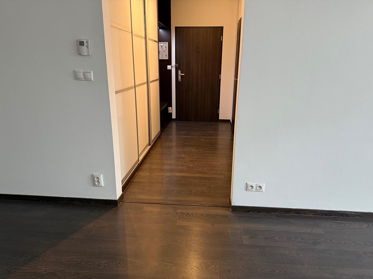 Pronájem bytu 3+kk 89 m² – fotografie 4