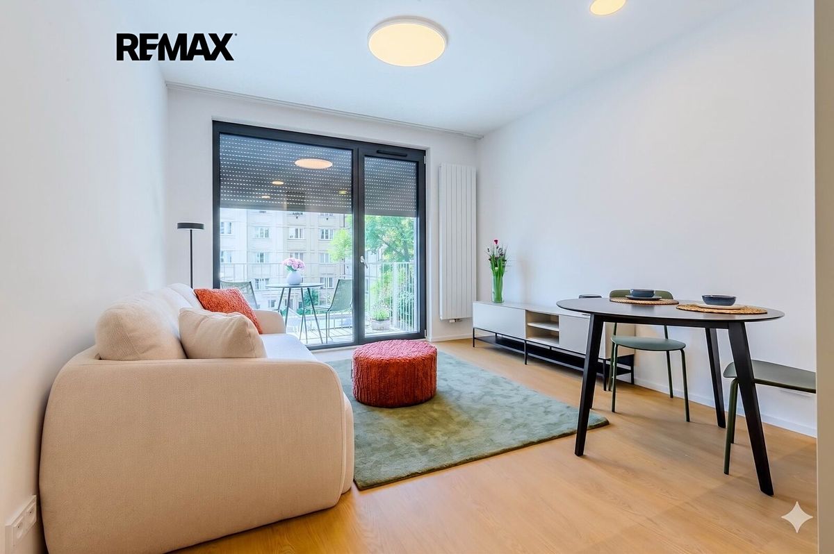 Pronájem bytu 1+kk 48 m²
