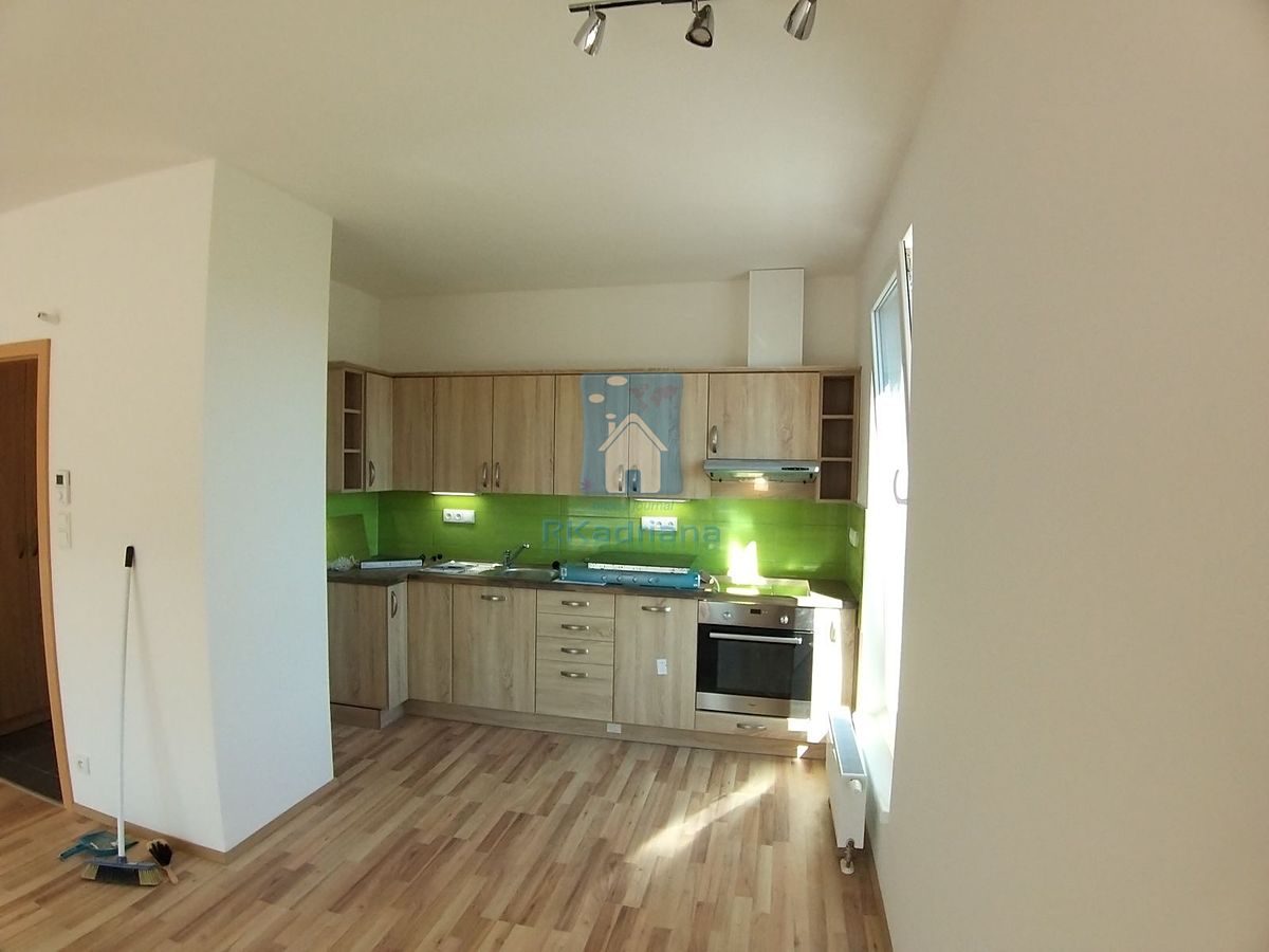 Pronájem bytu 2+kk 71 m²