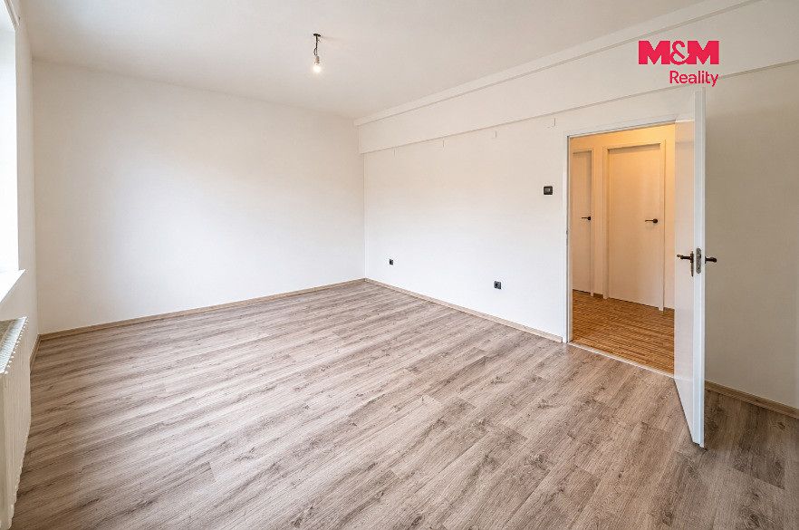 Pronájem bytu 2+1 68 m² – fotografie 4