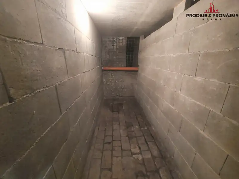 Pronájem specifického typu nemovitosti 5 m², Praha – náhled fotky 2