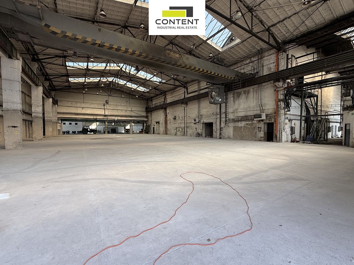 Pronájem skladového prostoru 1280 m² – fotografie 3