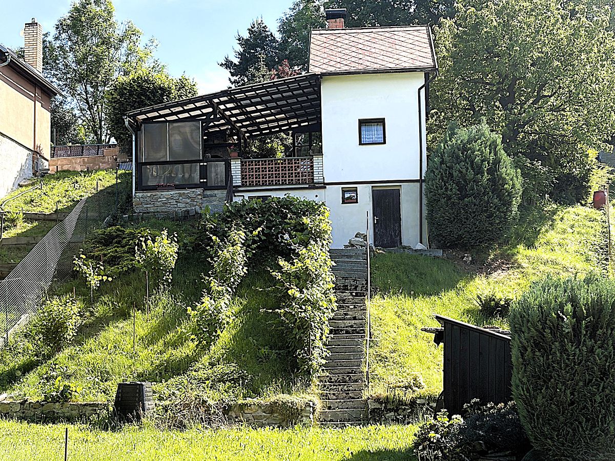 Prodej chaty 32 m², pozemek 930 m² – fotografie 2
